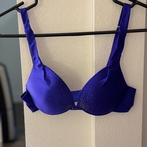 Victoria’s Secret Plunge push-up bra with rhinestones - 32B